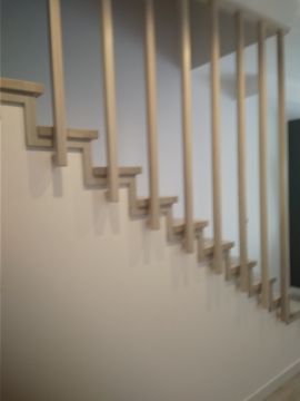 Drewniane poręcze i balustrady - montaż balustrad drewnianych
