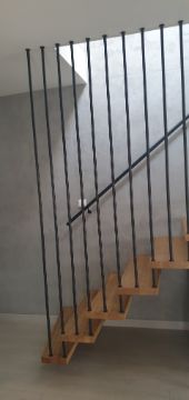 Balustrady Stalowe, poręcze schodowe ze stali nierdzewnej
